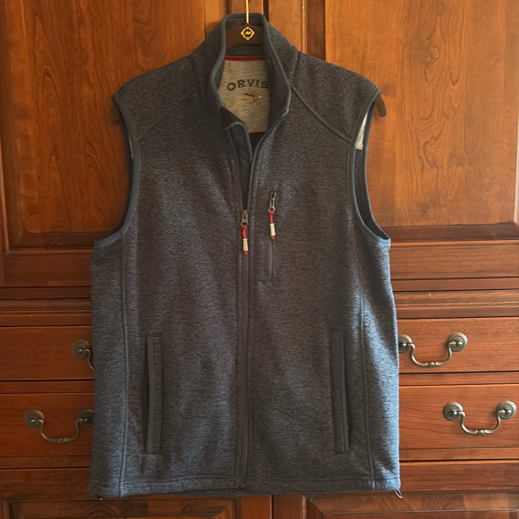 Orvis Men’s Vest Size Medium.